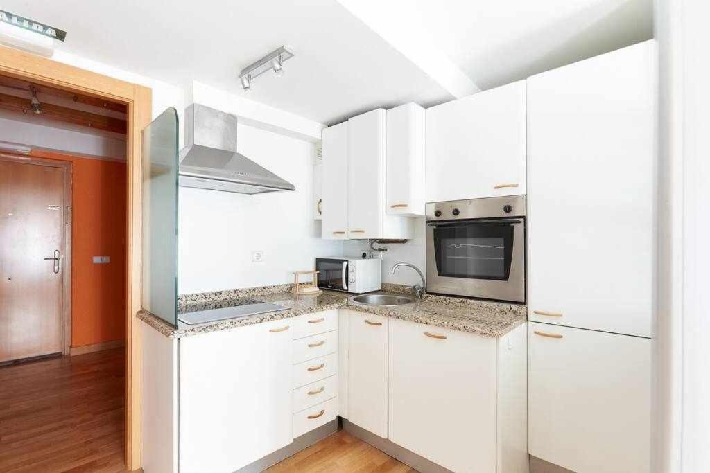 Apartamento Ayla Ayuntamiento Пампона Екстериор снимка